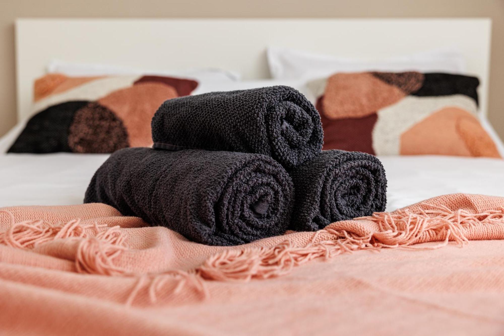 Zen Apartment Braşov Esterno foto